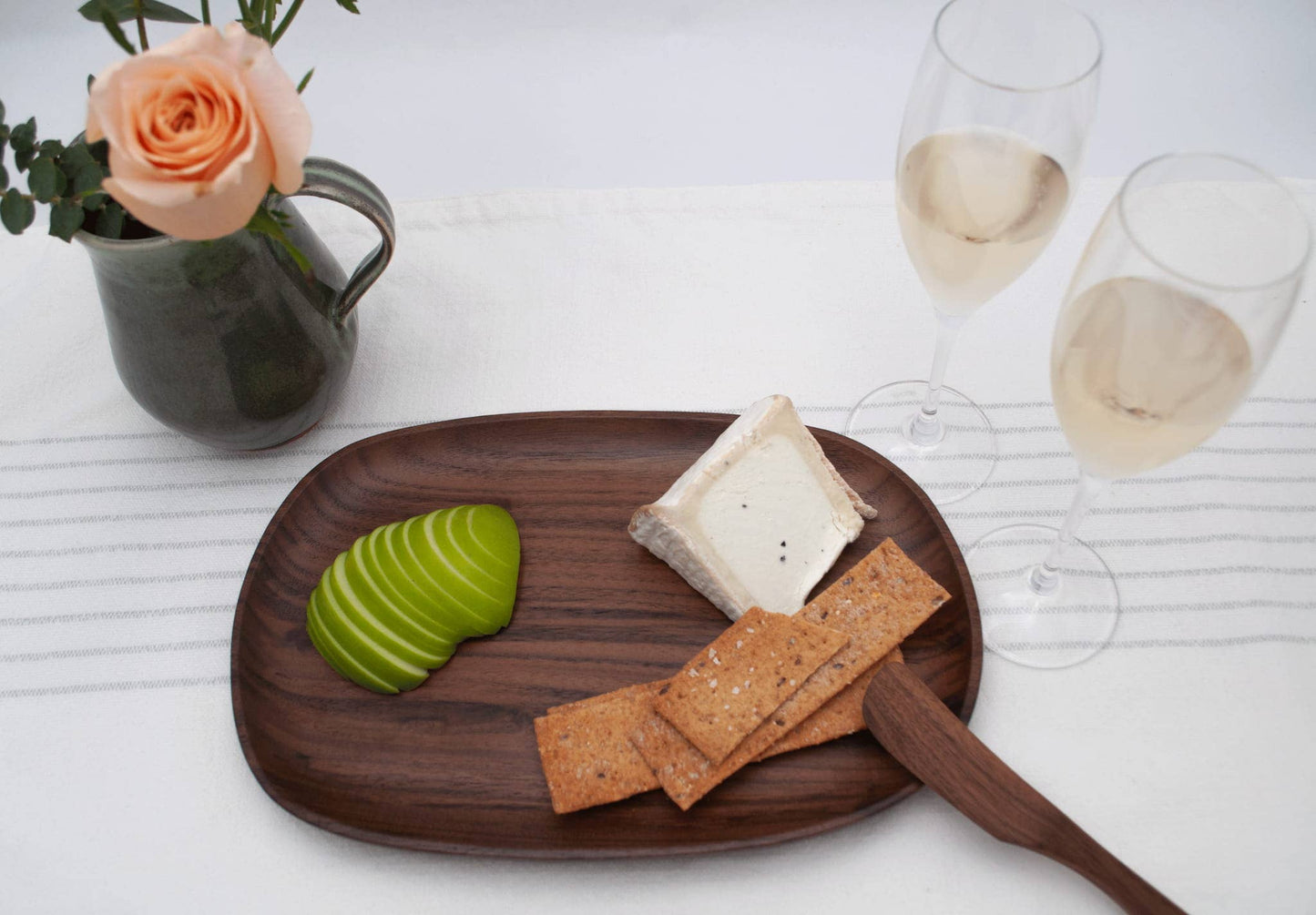 Walnut Wood Rounded Spreader - 6"